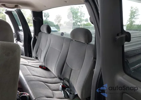 2005 Chevrolet Silverado 1500 Ls z USA, uszkodzony, nr VIN 1GCEK19Z25Z141081